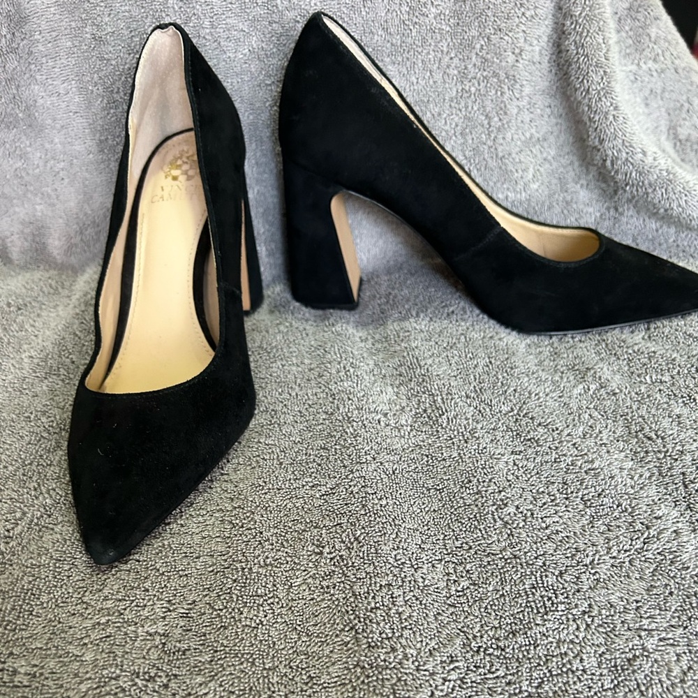 Worn once! Trendy Black suede Vince Camaro heel. Size 9.